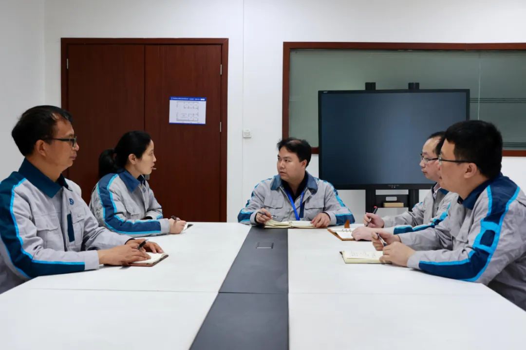 数据说｜周日赛果持续发酵，被反复讨论，强队格局或成决定性因素，场内外都有故事