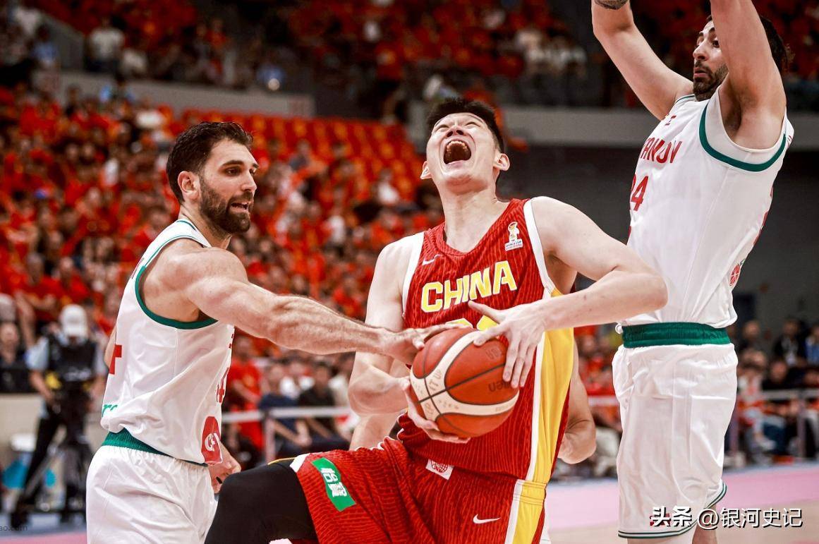 NBA训练营话题全面铺开，今日成为焦点，球队轮换雏形开始显现，让局面更值得关注，体坛热度继续上扬