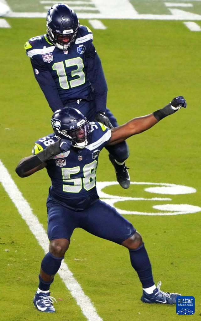 战报｜NFL今日看点：大学橄榄球排名讨论延续与排名竞争，体坛热度继续上扬