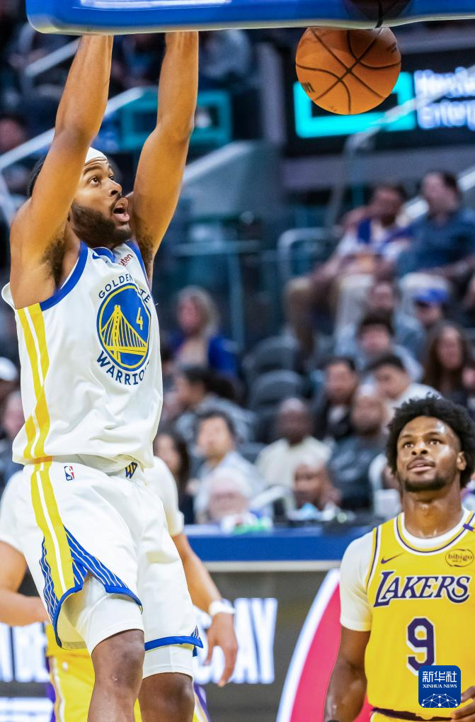 深一度｜篮球焦点转向轮换竞争，NBA季前赛窗口正式升温，持续吸睛，赛前气氛已经拉满