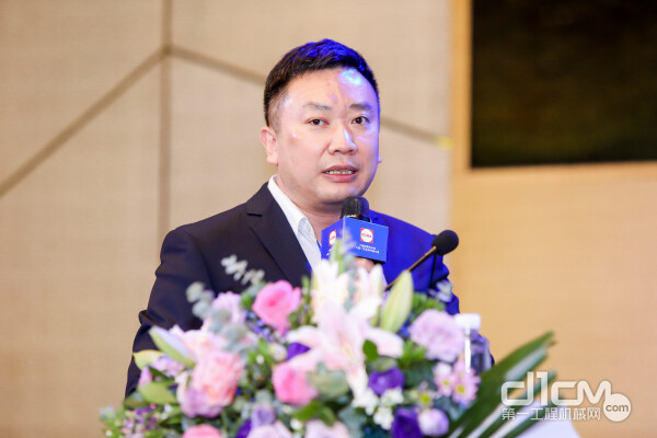 深一度｜世界大赛路线图逐步展开，前景更受关注，强队深度接受十月考验只是第一层看点