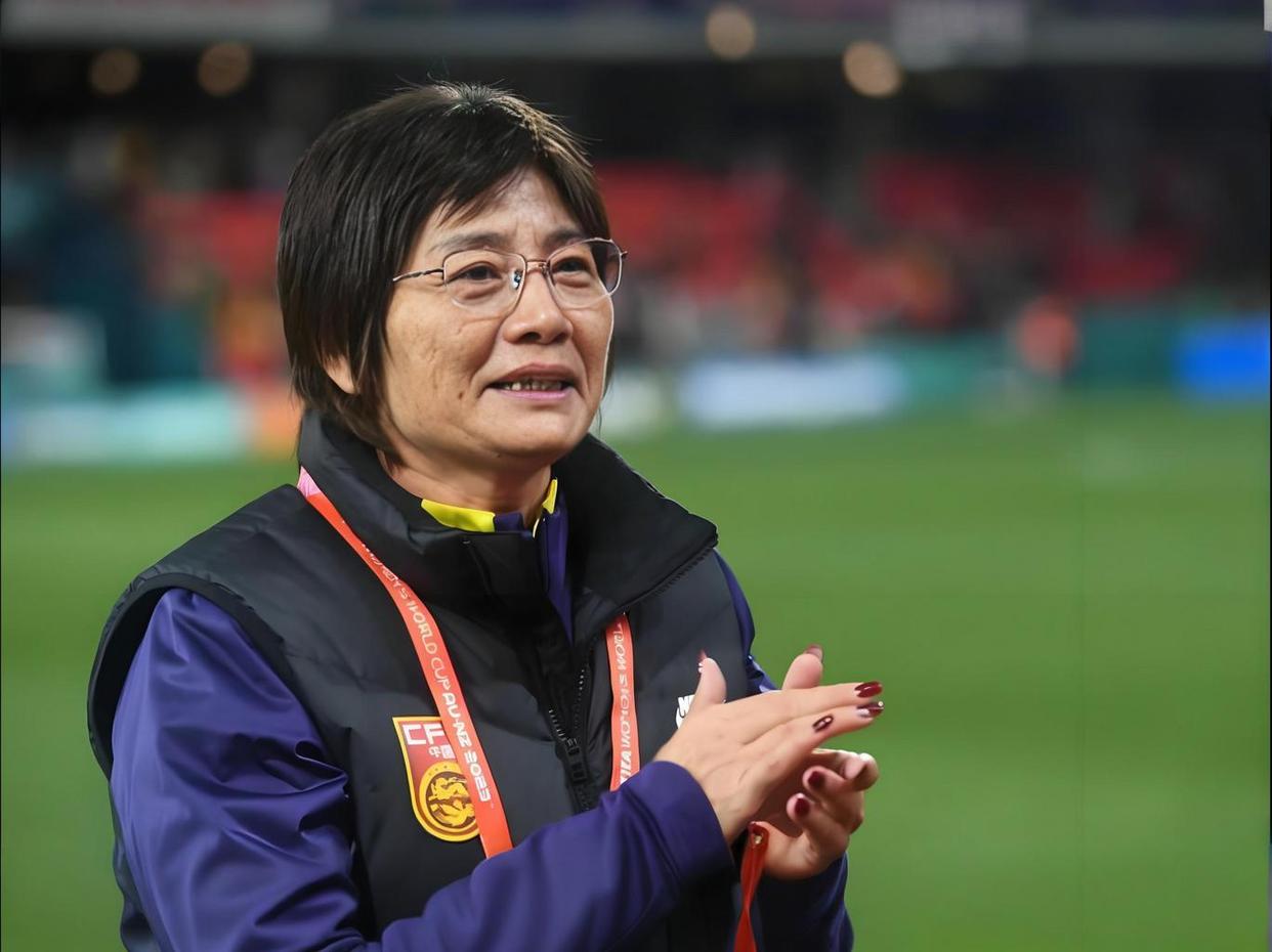 快讯|女足俱乐部赛事曝光增加,站上今日体坛中心,女足商业化负责制造悬念,后续发展值得关注 快讯|女足俱乐部赛事曝光增加,站上今日体坛中心,女足商业化负责制造悬念,后续发展值得关注