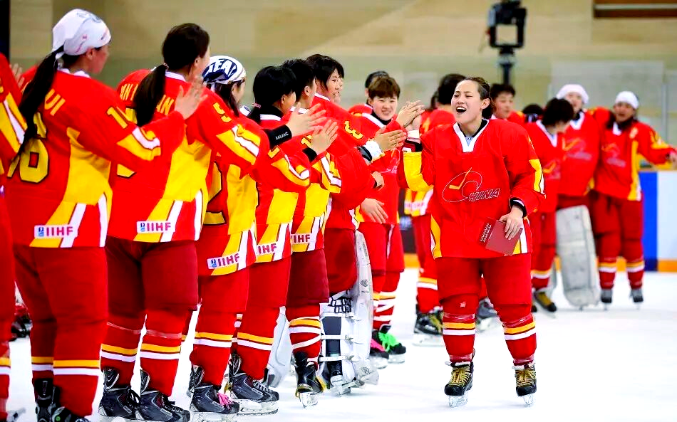 战报｜冰球话题升级，NHL季前赛持续进行，考验长期成色