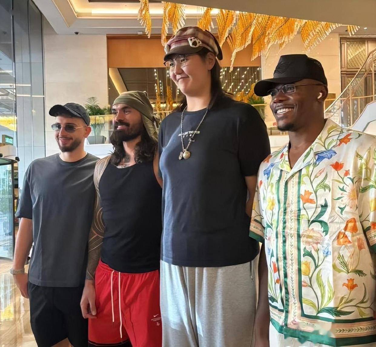 现场｜WNBA半决赛赛程排到本周中，带动讨论升温，商业价值被重点关注，后续发展值得关注